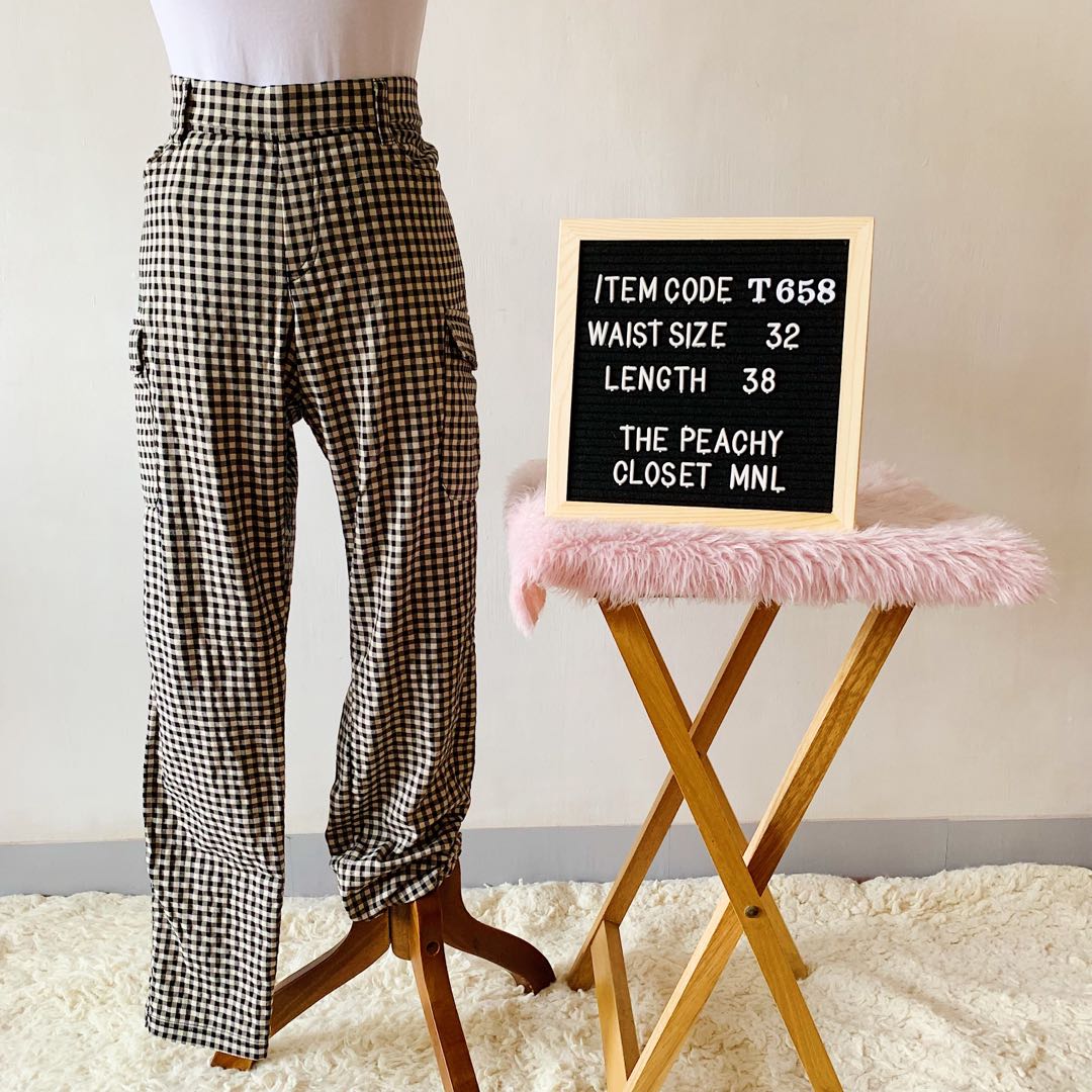 plus size plaid pants, Women's Fashion, Bottoms, Other Bottoms on Carousell