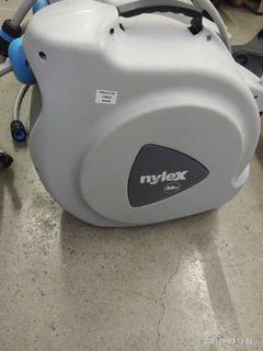 Retractable hose reel combo 25cm nylex
Made in usa
For more info pm me