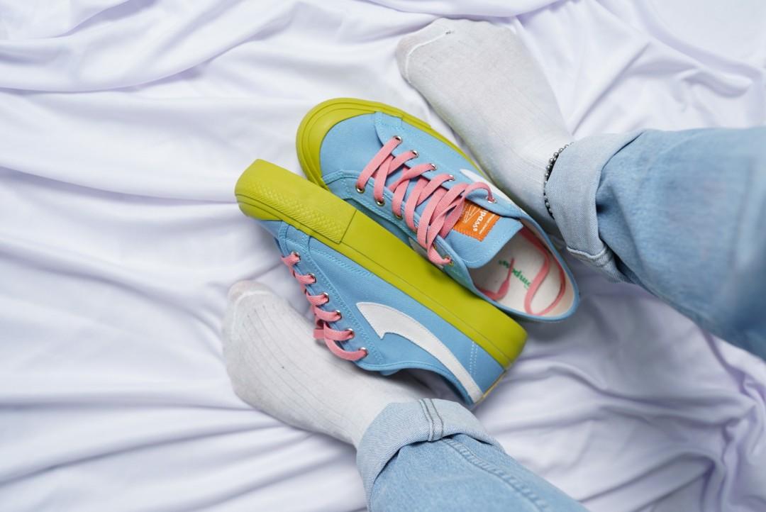Sepatu Compass Low Matcha Blue, Fesyen Pria, Sepatu , Sneakers di Carousell