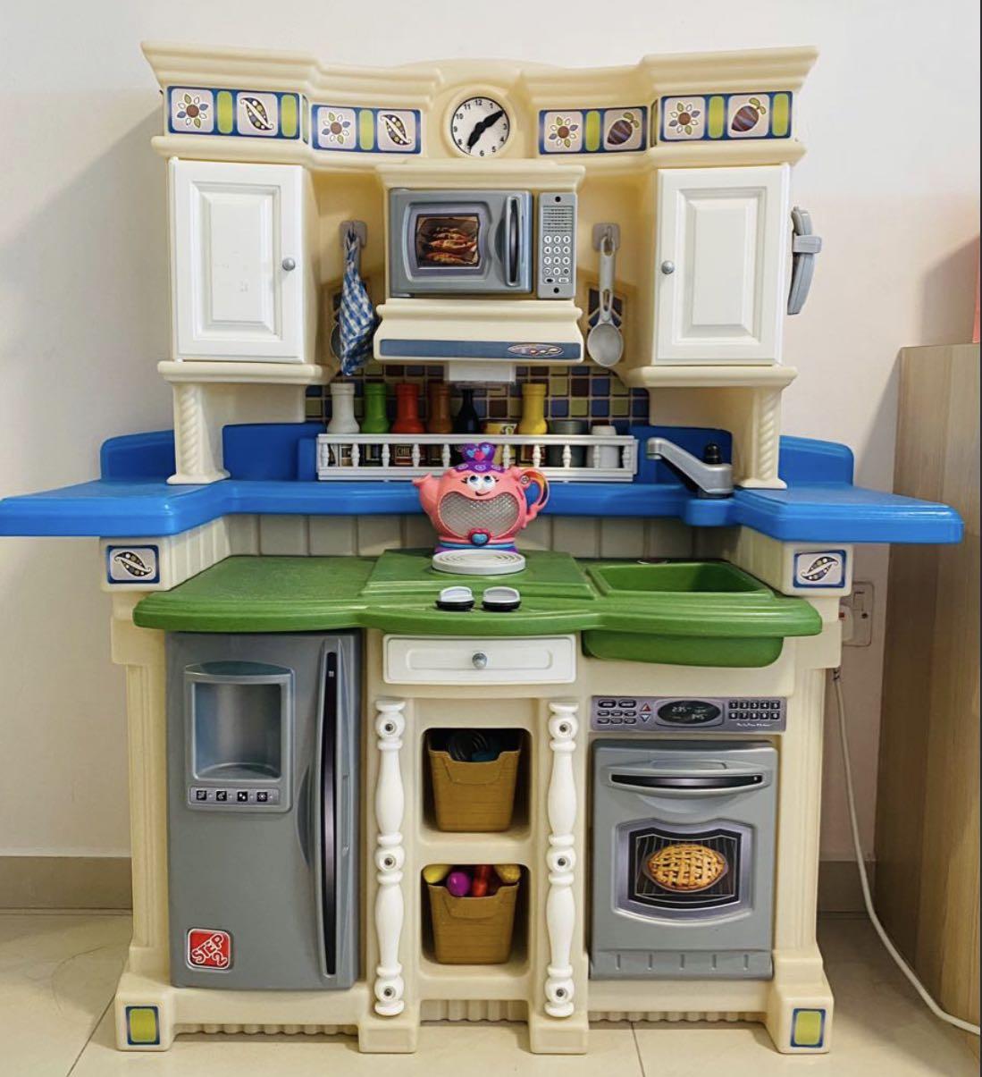 Step2 lifestyle partytime kitchen