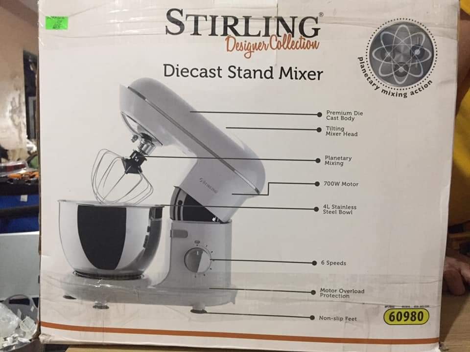 Stirling Diecast Stand Mixer, Furniture & Home Living, Kitchenware
