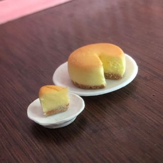 (Category: ) located in . Submitted by mariaminiature (Listing ID 1100641839, Image 1). Description: .