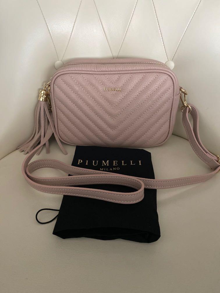 100 Authentic Piumelli bag for let go
