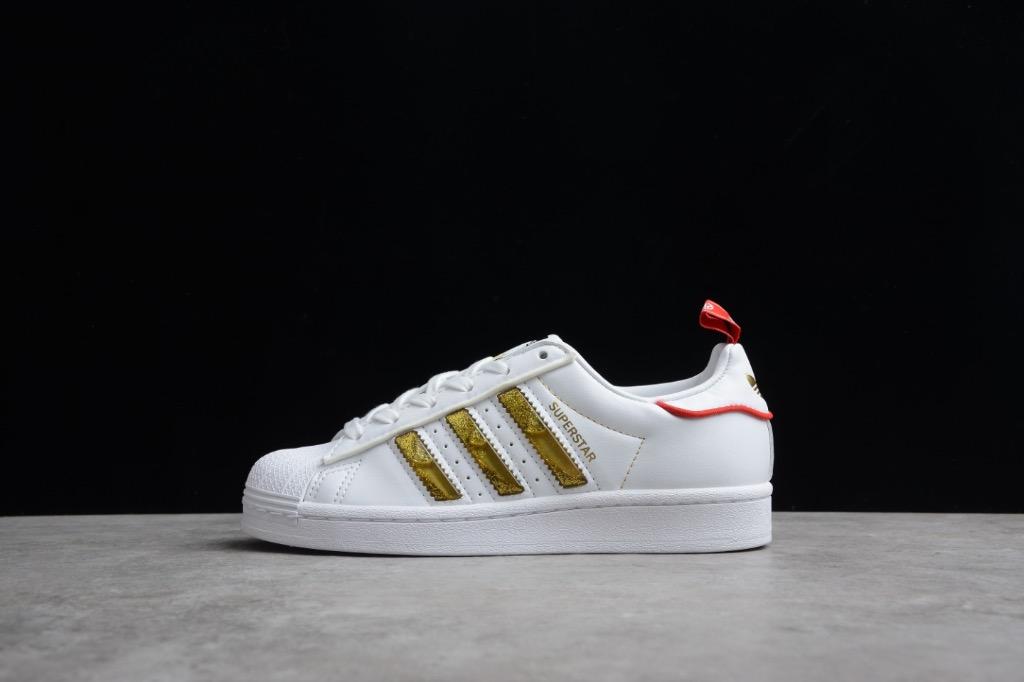 Adidas superstar red 45 top