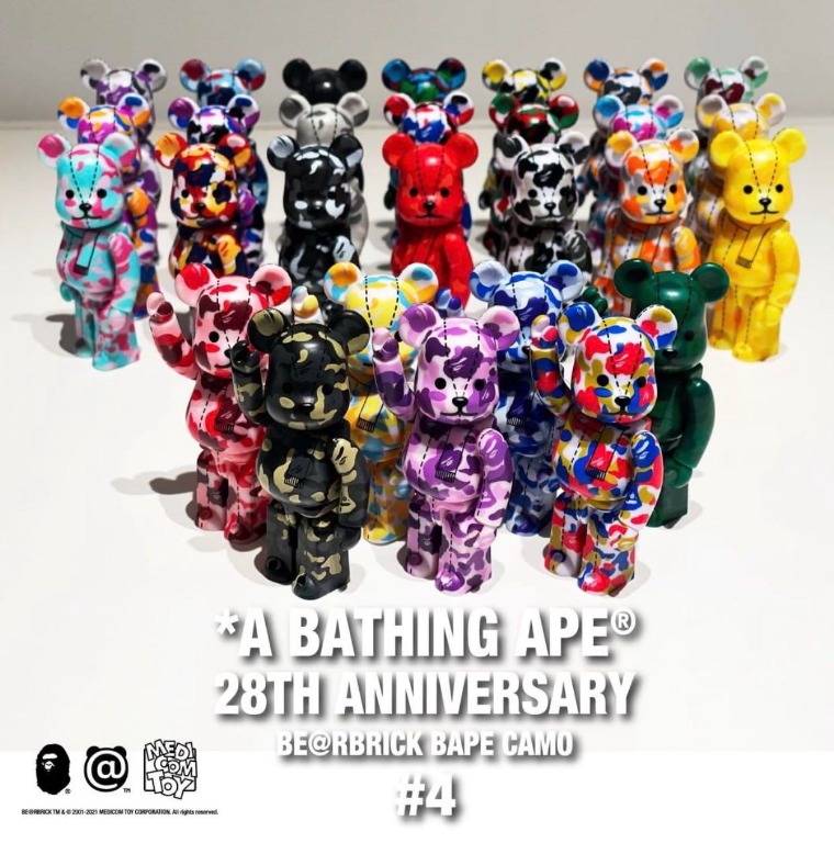 BAPE X BEARBRICK 28TH ANNIVERSARY 100% #4 Set of 8 (7 pcs + 1