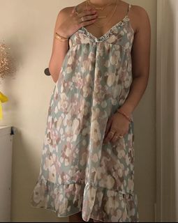 (Category: ) located in . Submitted by marinahm (Listing ID 1116751485, Image 1). Description: .