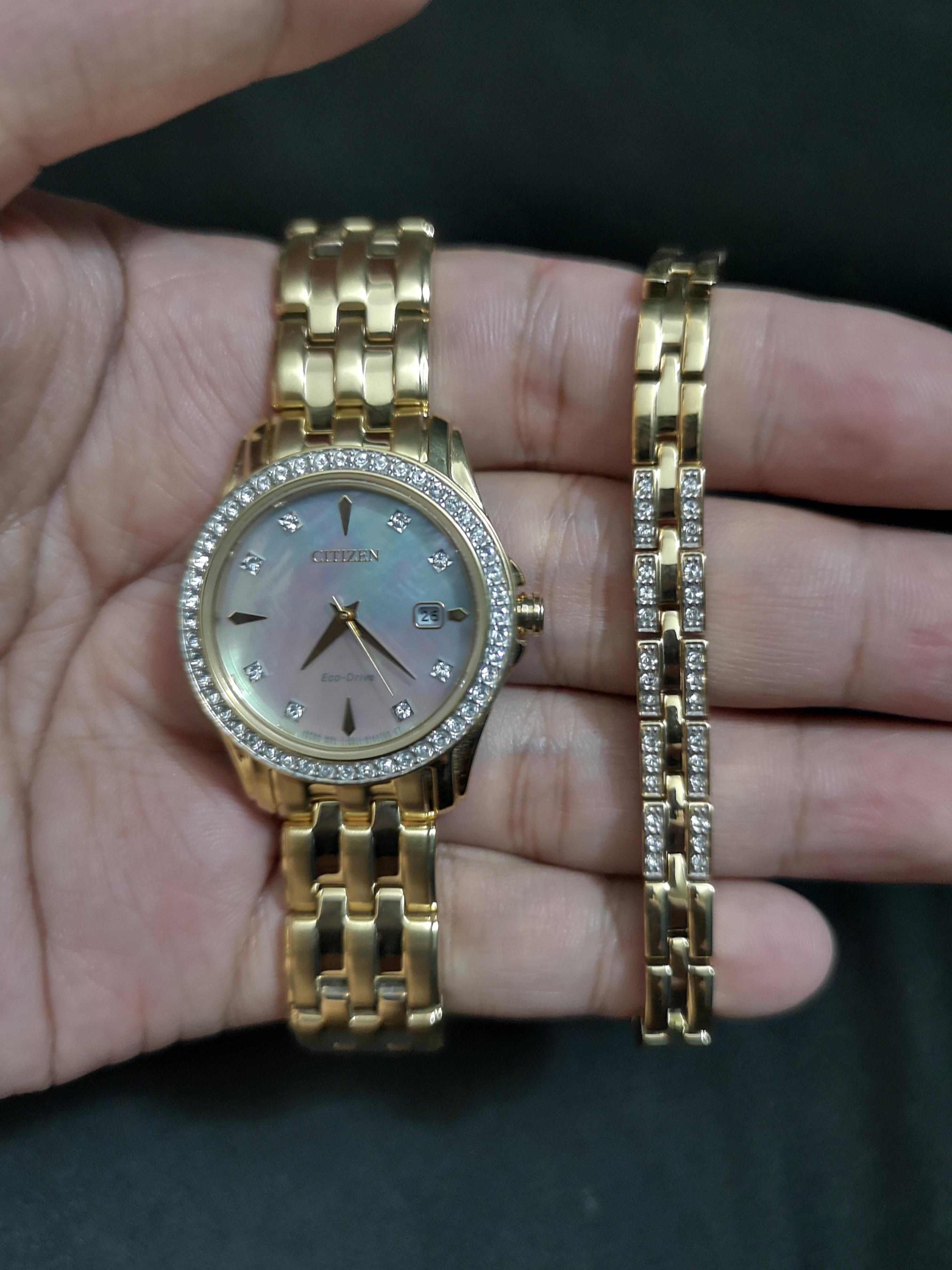 Citizen Silhouette Eco-Drive Ladies Watch and Bracelet set, Women's  Fashion, Watches & Accessories, Watches on Carousell