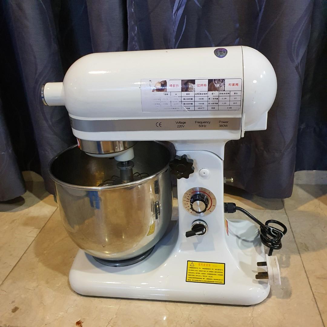 Commercial / Heavy Duty / Mixer B7 7 Liter with free gift