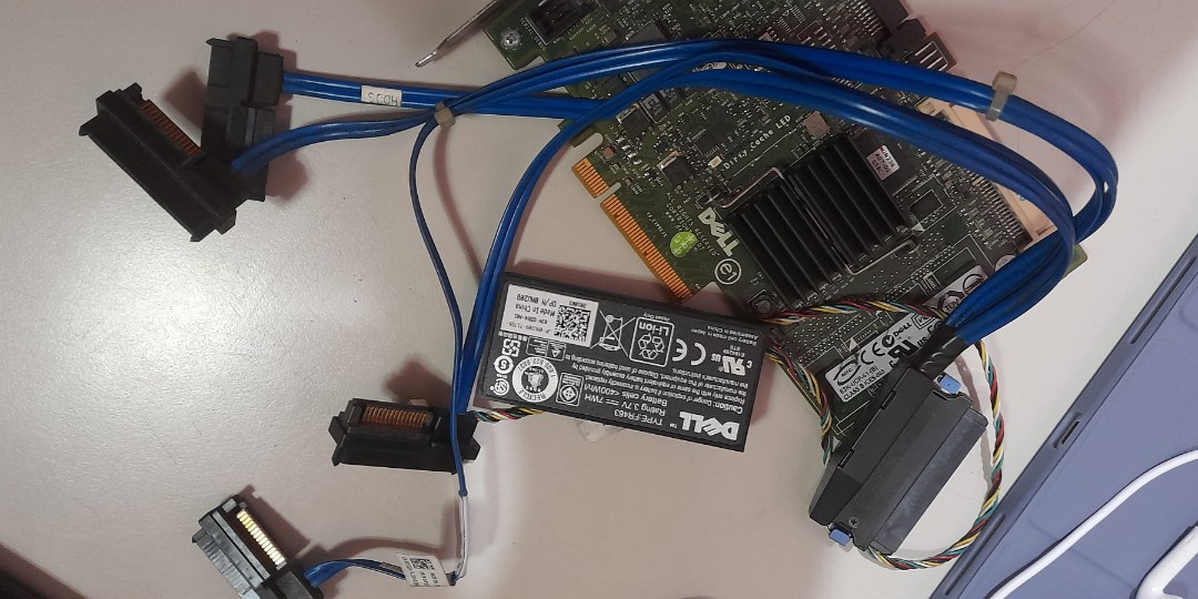 Dell T5500 Workstation RAID controller card and cable, Computers & Tech