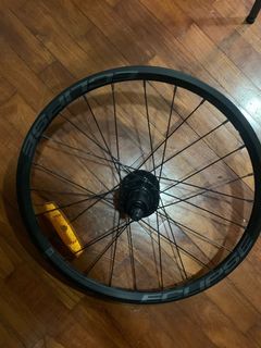 (Category: ) located in . Submitted by hsinad25 (Listing ID 1116741247, Image 1). Description: .