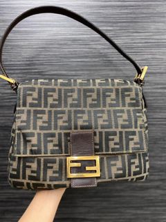 (Category: ) located in . Submitted by bellaisme (Listing ID 1116691765, Image 1). Description: .