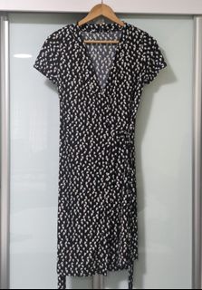 (Category: ) located in . Submitted by preownedwithlove (Listing ID 1116731769, Image 1). Description: .