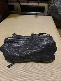 (Category: ) located in . Submitted by mea.gan (Listing ID 1116656344, Image 1). Description: .