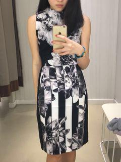 H&M Monochrome Floral Dress