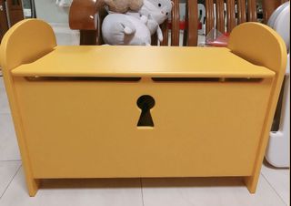 (Category: ) located in . Submitted by meows_palace (Listing ID 1116758921, Image 1). Description: .