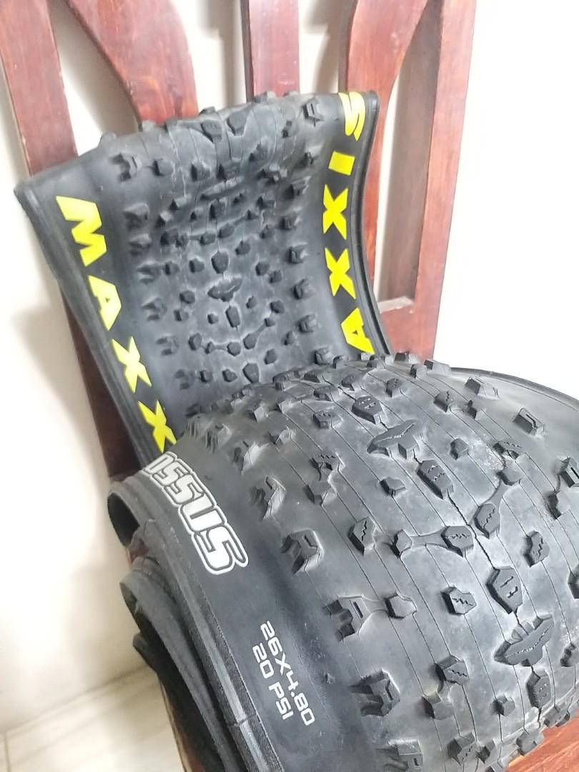 Maxxis colossus cheap 26 x 4.8