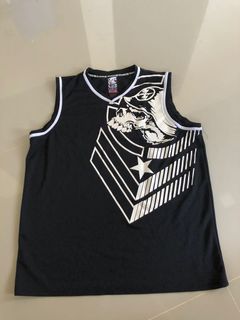 (Category: ) located in . Submitted by notailthrift (Listing ID 1116657985, Image 1). Description: .
