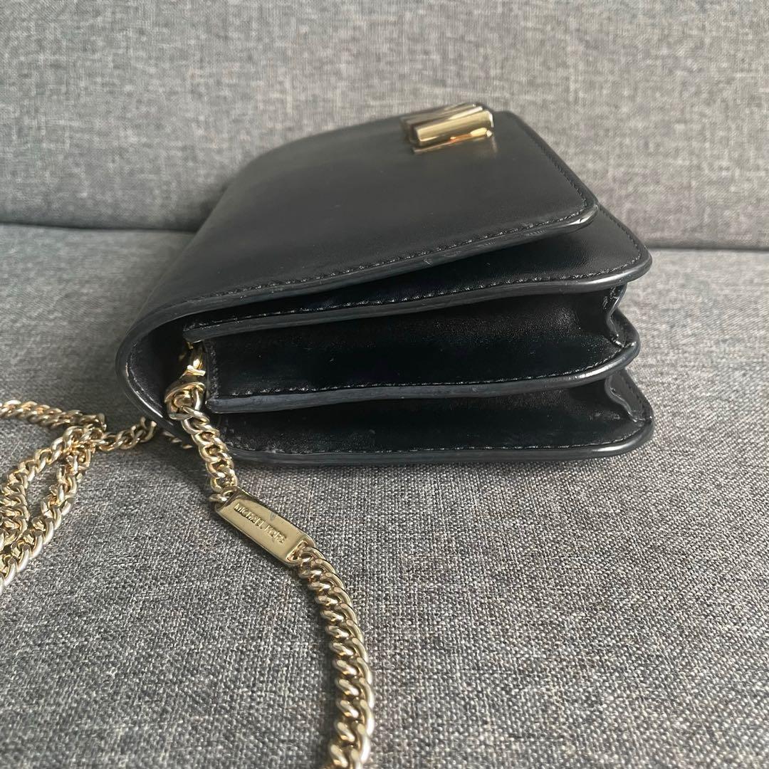 MICHAEL KORS Mott Clutch Bag Black Leather Women s Fashion Bags
