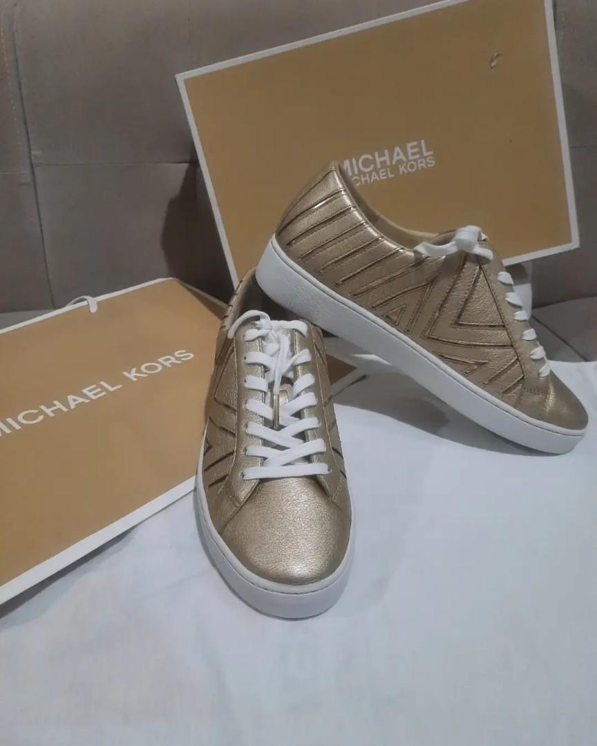 Michael kors on sale whitney lace up