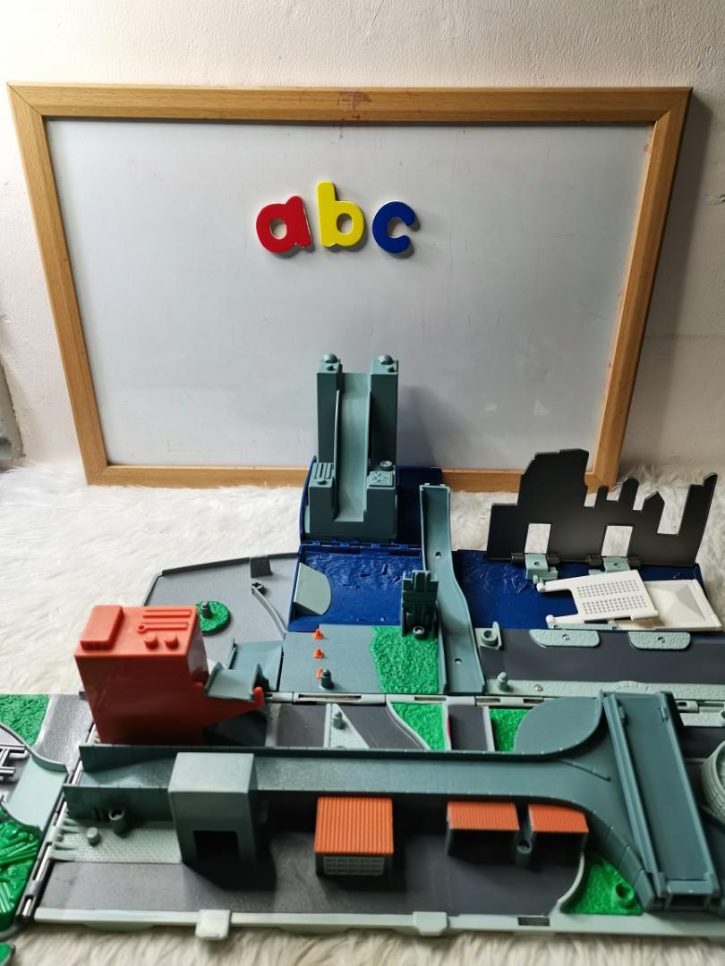 MICRO MACHINES Super Stunt City Fold Out Playset, Hobbies & Toys, Toys &  Games on Carousell