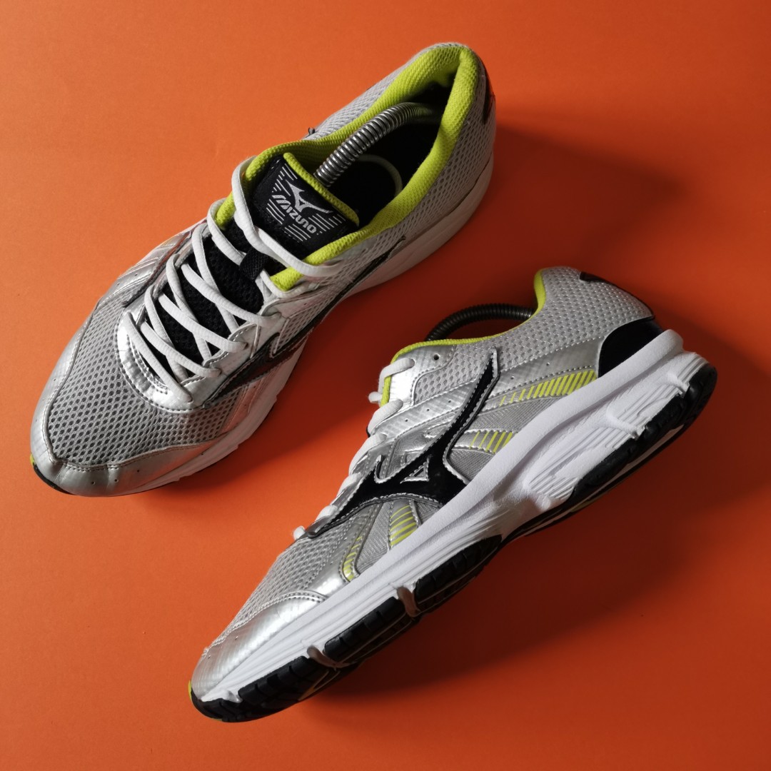 Crusader 7 mizuno store
