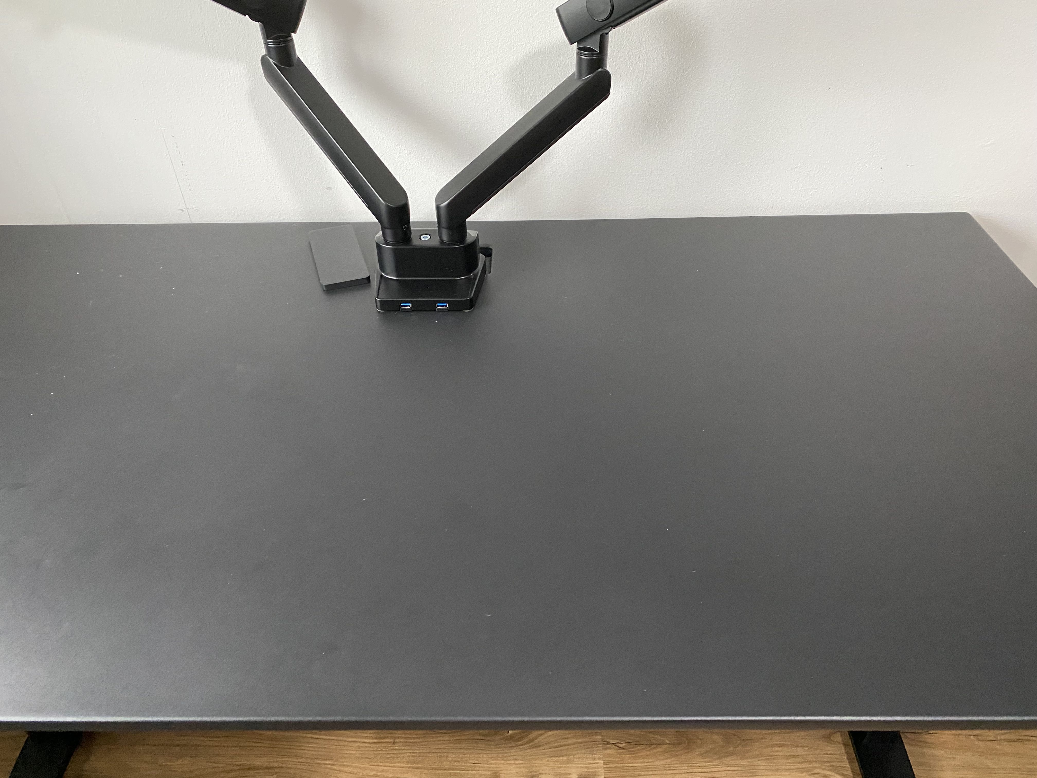 Omnidesk table top black 60 x 30 inch (selling table top only, not complete table), Furniture