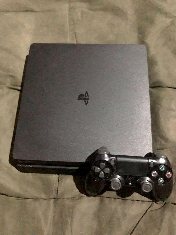 Harga ps4 slim second deals