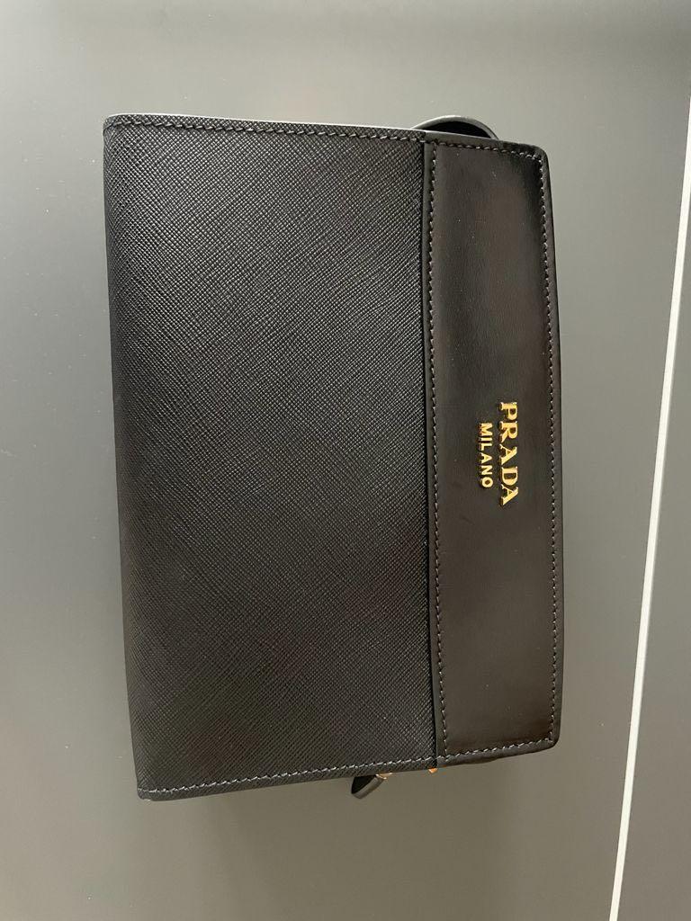 Prada yoga mat, Fesyen Wanita, Tas & Dompet di Carousell