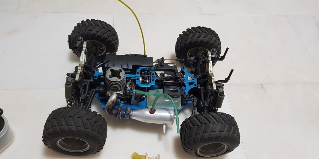 Thunder tiger rc car top