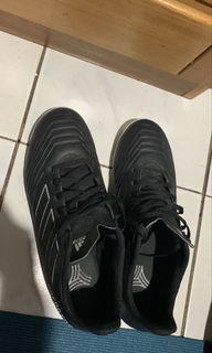 Sepatu Futsal Adidas predator x