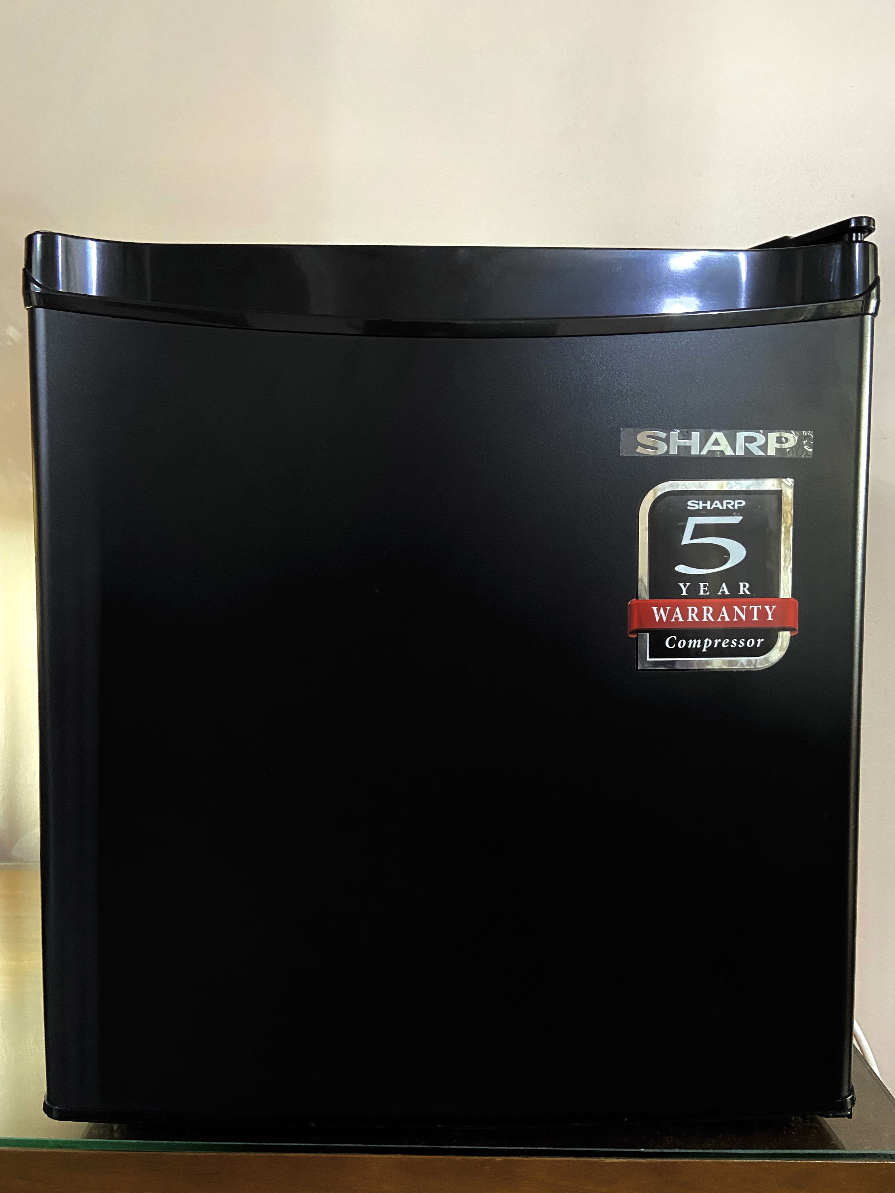 Sharp mini bar fridge cheap