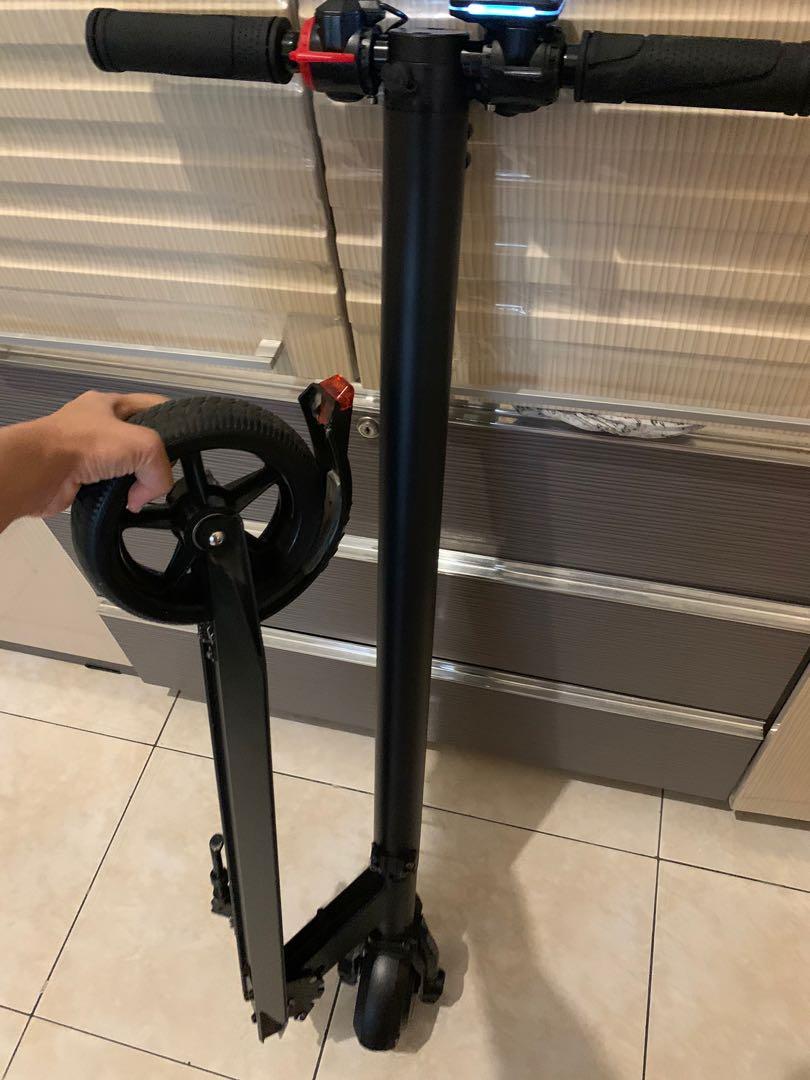 SKUTER LISTRIK / Scooter listrik / Electric Scooter BEKAS MEREK