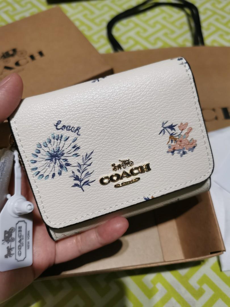 Shop Coach 2019 SS Small Trifold Wallet With Dandelion Floral Print (7331,  C3323, 2923, 2924, F78081, F78017, F75922, F41302, F37968) by emilyinusa