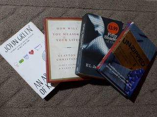 (Category: ) located in . Submitted by tipid.books (Listing ID 1116827418, Image 1). Description: .