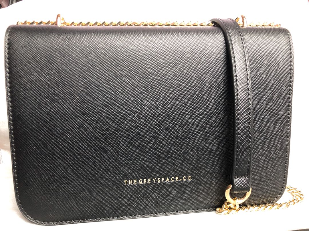 Thegreyspace co Hailey chain crossbody bag, Women's Fashion, Bags