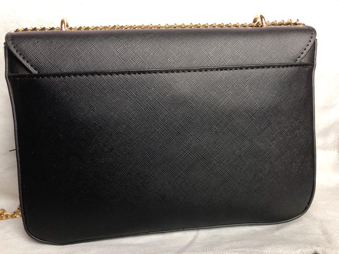 Thegreyspace co Hailey chain crossbody bag, Women's Fashion, Bags