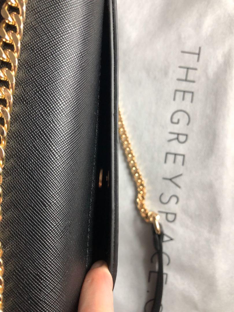 Thegreyspace co Hailey chain crossbody bag, Women's Fashion, Bags