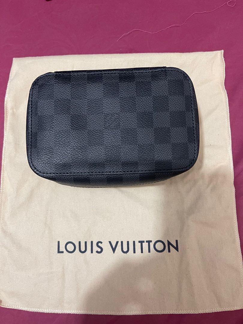 Shop Louis Vuitton DAMIER GRAPHITE Louis Vuitton PACKING CUBE PM by  Bellaris