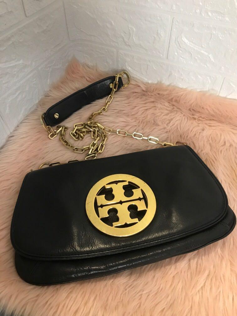 Tory burch cross body gold emblem, Luxury, Bags & Wallets on Carousell