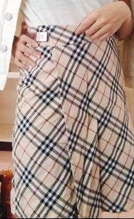 Vintage HQ Burberry Wrap-Around Plaid Skirt with Buckle - Dark Academia (read bio)