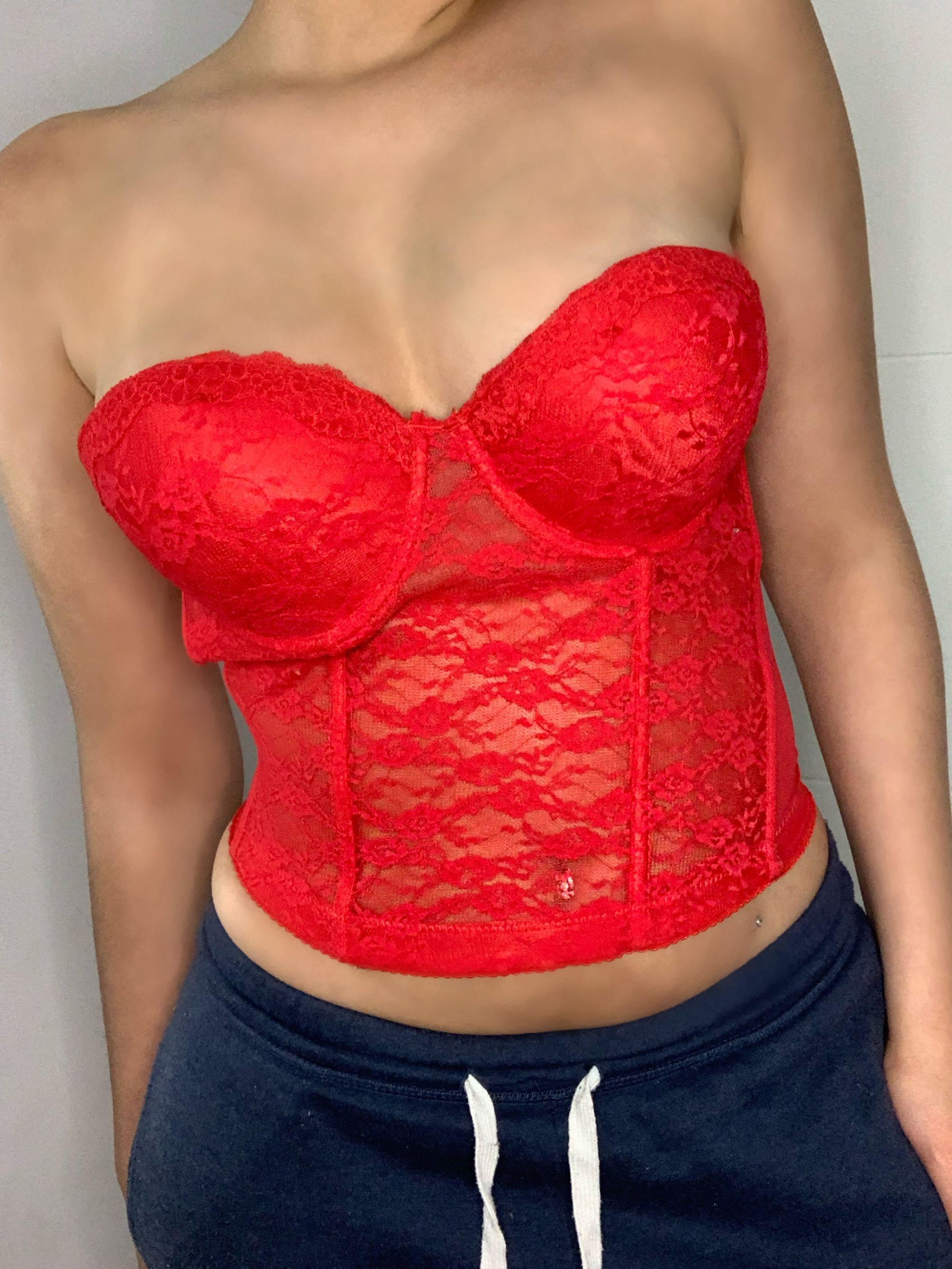 vintage_lingerie_corset_1632969079_332cd561_progressive.jpg