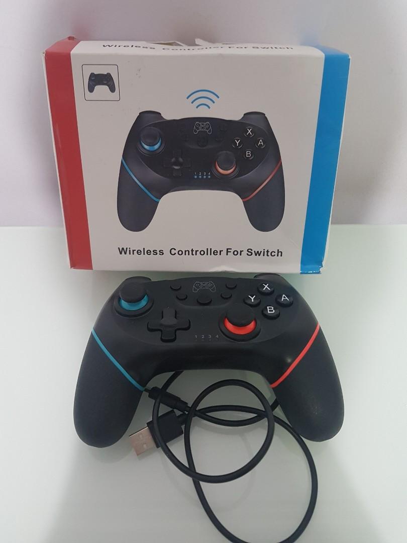 Wireless Game Controller (Category: Controllers) located in Singapore. Submitted by crafthut (Listing ID 1116773377, Image 1). Description: Like new, took it out to do testing. PM to discuss for meeting up location/ courier services ( q Express).