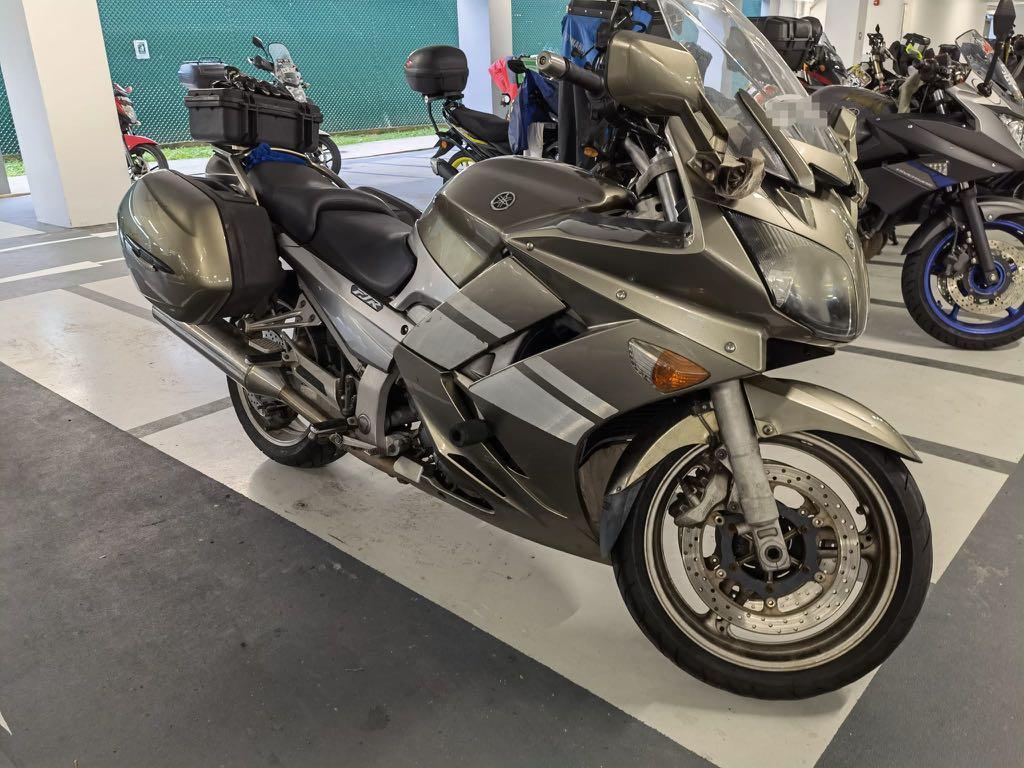 1300 store v2 sport