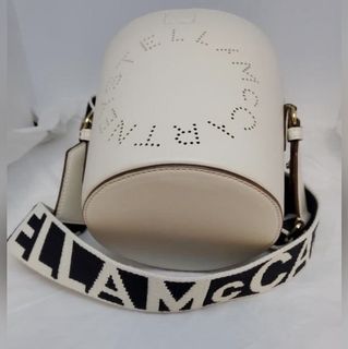 （分類：）位於 。 由 yandy.m 提交（商品編號 1111600367，圖片 1）。簡介： 。