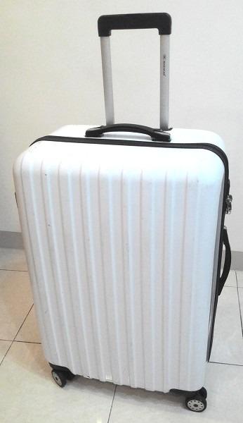 二手Maracar白色26吋行李箱登機箱, 限台北市南港自取 照片瀏覽 1