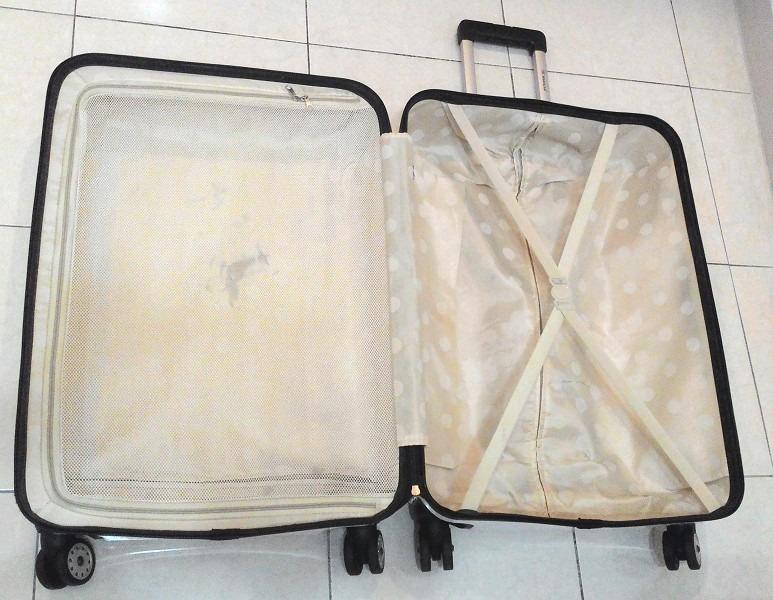 二手Maracar白色26吋行李箱登機箱, 限台北市南港自取 照片瀏覽 4