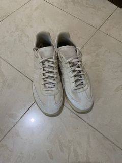 （分類：）位於 。 由 ktong112 提交（商品編號 1111540028，圖片 1）。簡介： 。