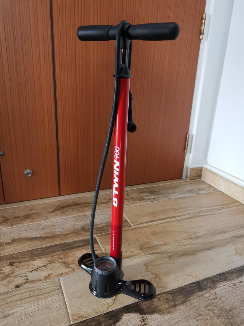 Btwin 900 floor pump outlet