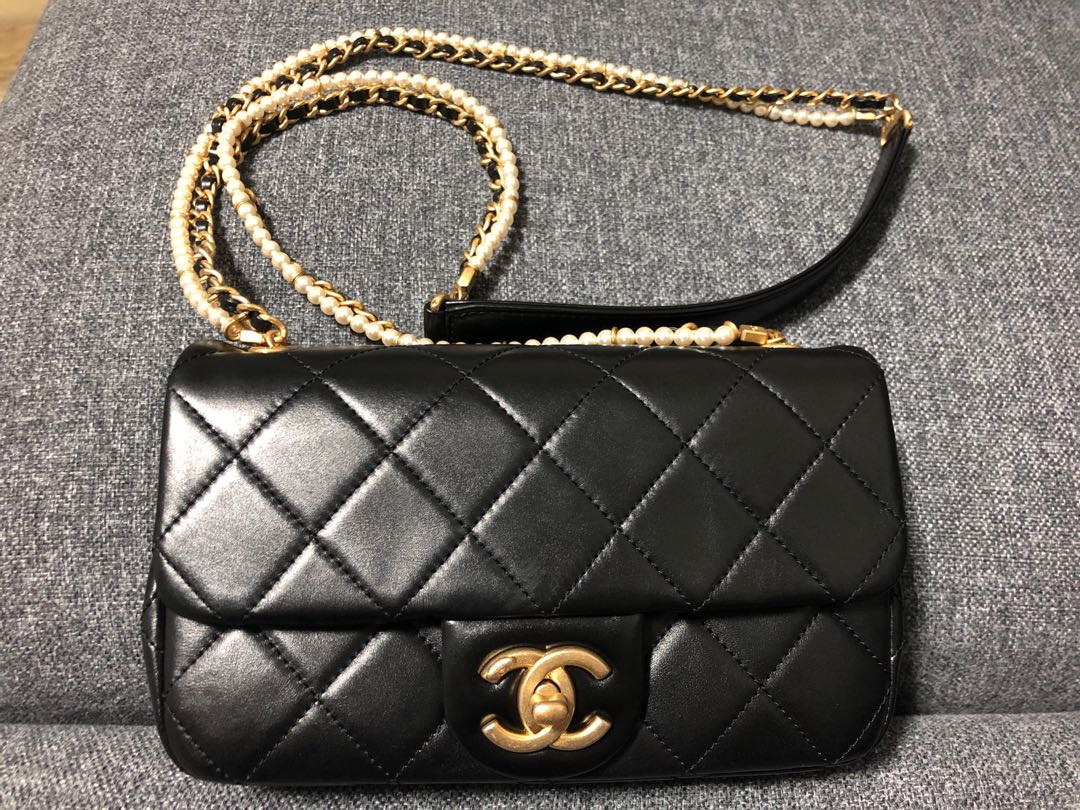 Chanel New Mini with Crystal Pearl Chain Bag, Women's Fashion, Bags &  Wallets, Cross-body Bags on Carousell