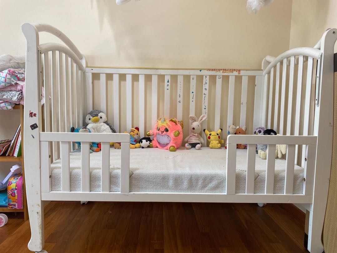 Convertible baby cot and toddler bed, Babies & Kids, Baby Nursery